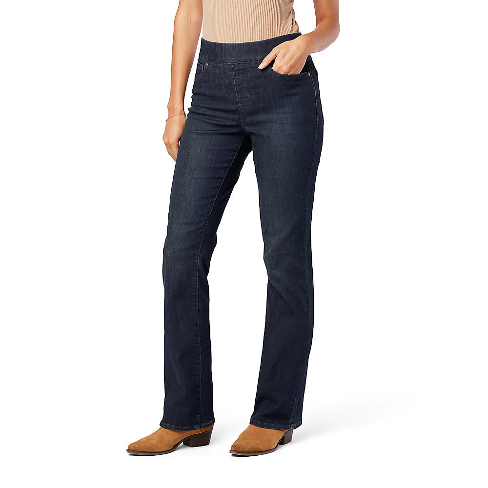 Levi Strauss Signature Gold Women's Totally Shaping Pull On Bootcut Jeans
