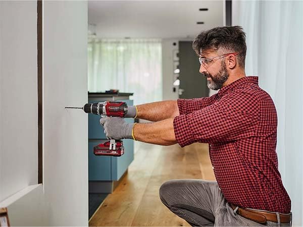 Einhell TP-CD 18/60 Li BL Akülü Vidalama Seti (2,5 Ah Akü ve Şarj Cihazı, 32 Parça Uç Seti ve Çanta Dahildir)