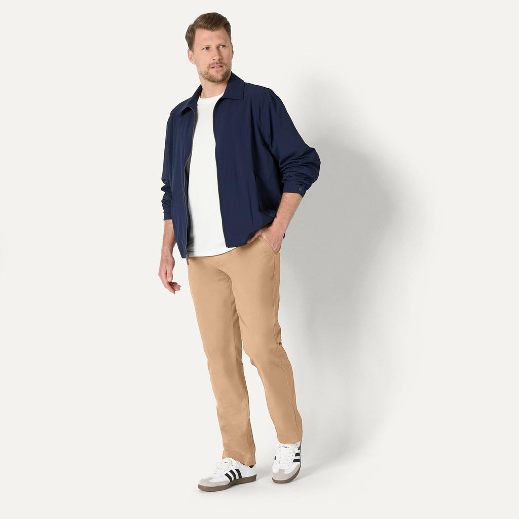 Amazon Essentials Men's Athletic-Fit Stretch Chino Pants, Casual Business Wear