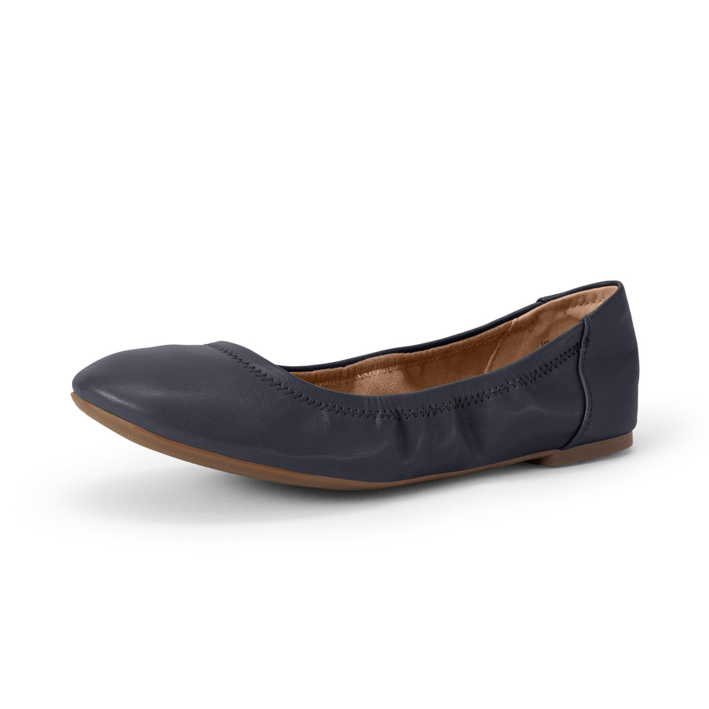 Amazon Essentials Women's Comfortable Round Toe Ballet Flats, Cushioned Memory Foam