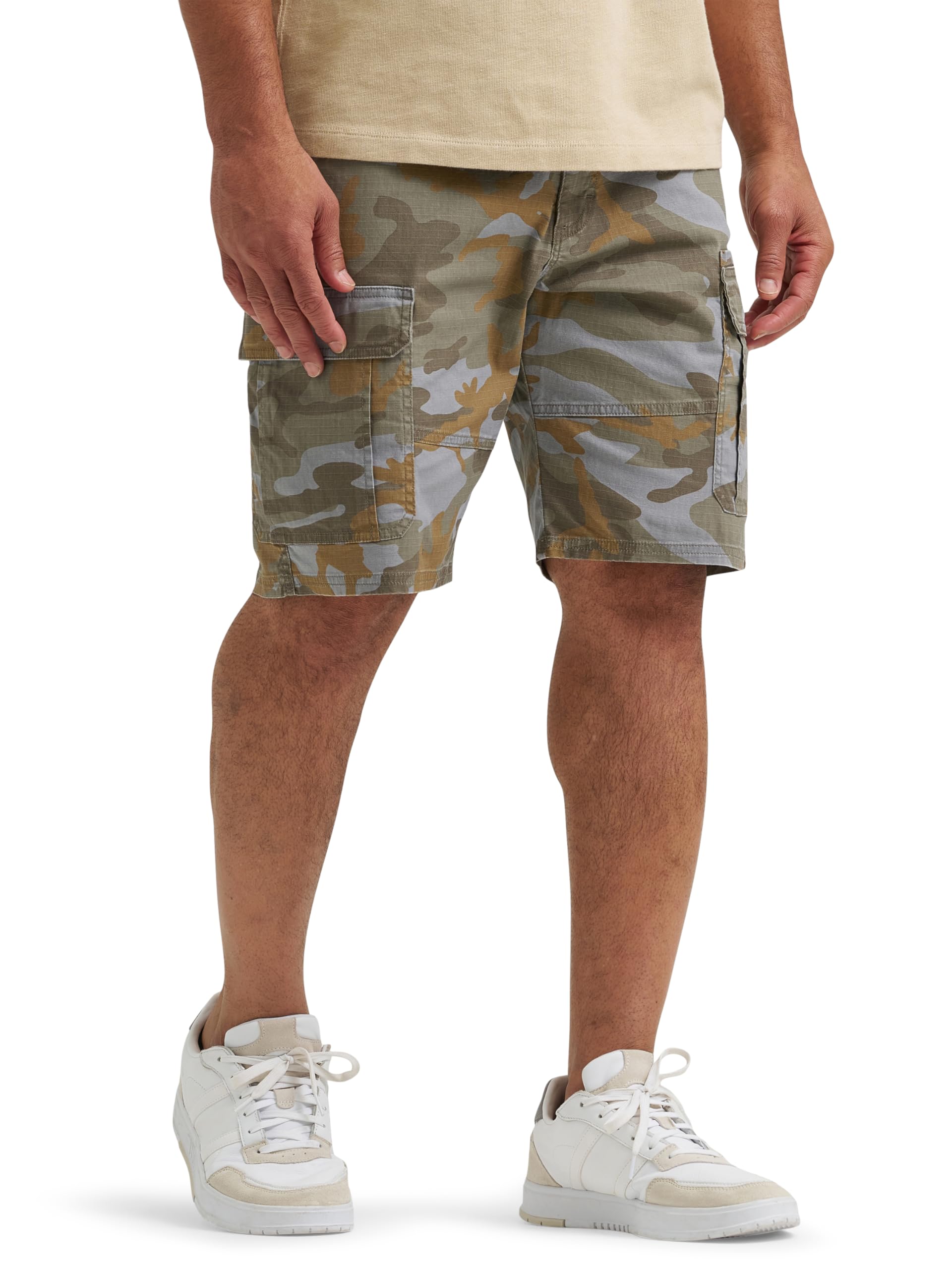 Wrangler Authentics Men's Classic Cargo Stretch Short