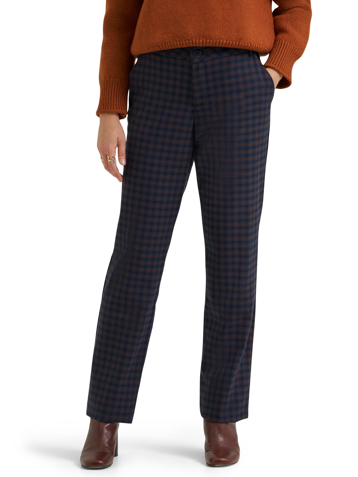 Lee Women's Wrinkle Free Relaxed Fit Straight Leg Pant