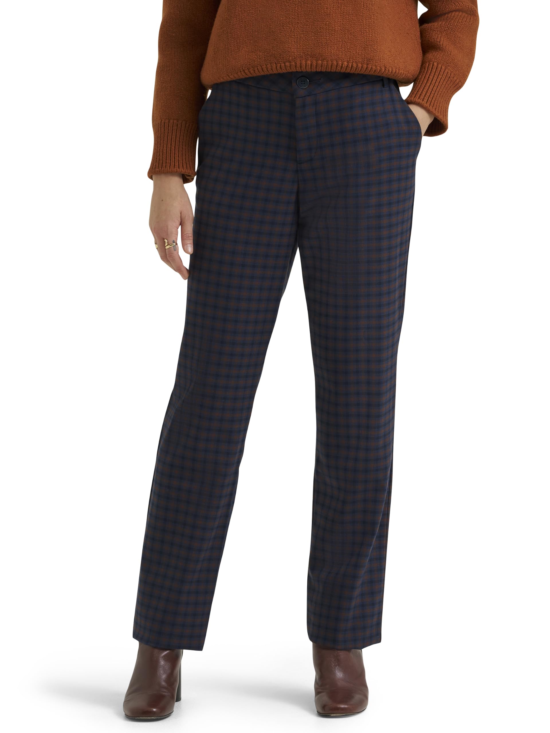 Lee Women's Wrinkle Free Relaxed Fit Straight Leg Pant