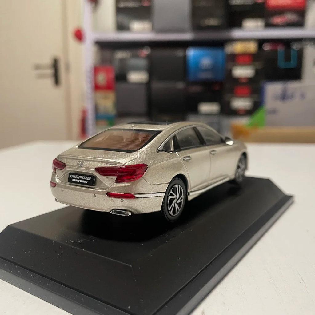 Diecast 1:43 Scale Dongfeng Honda Inspire 2019 Alloy Car Model Collectible Toy Gift Souvenir Display Ornaments