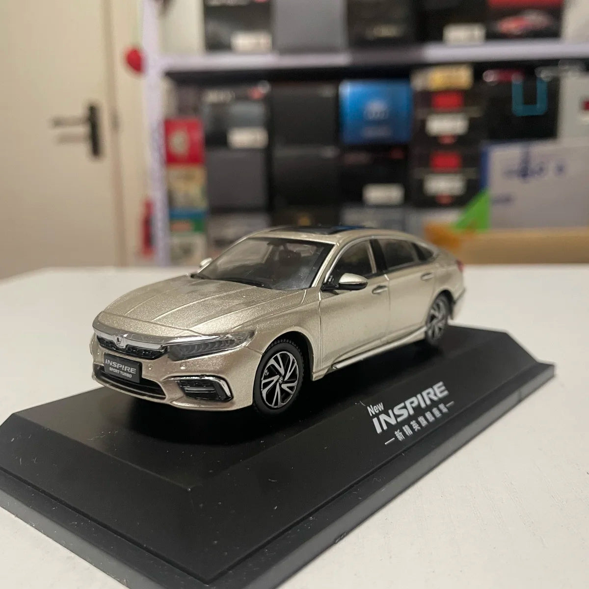 Diecast 1:43 Scale Dongfeng Honda Inspire 2019 Alloy Car Model Collectible Toy Gift Souvenir Display Ornaments