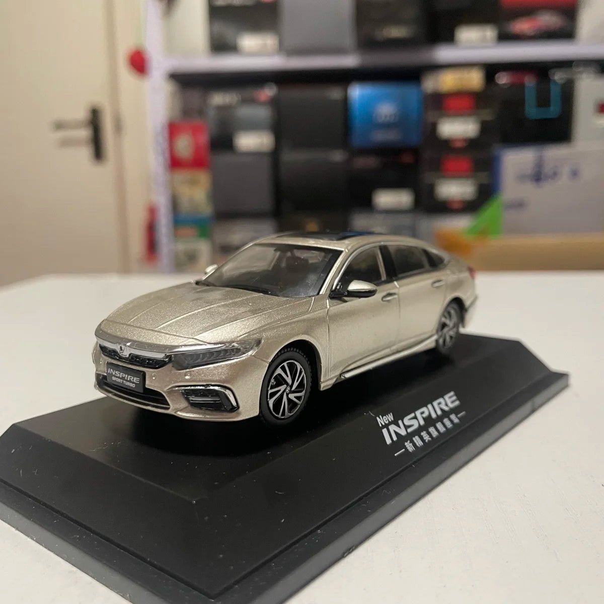 Diecast 1:43 Scale Dongfeng Honda Inspire 2019 Alloy Car Model Collectible Toy Gift Souvenir Display Ornaments
