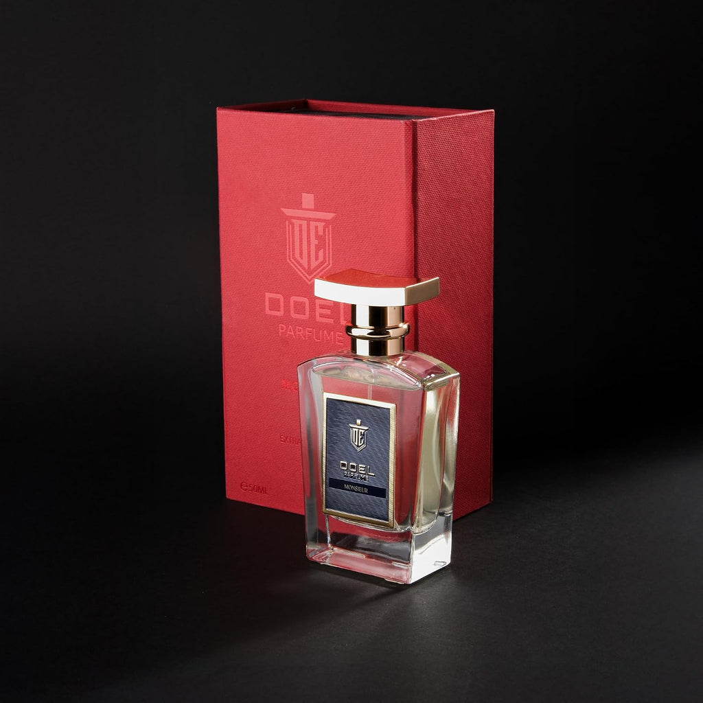 Monsieur Erkek EDP Parfüm 50 ml – Armut, Kakule, Ananas, Lavanta, İris, Deri, Paçuli