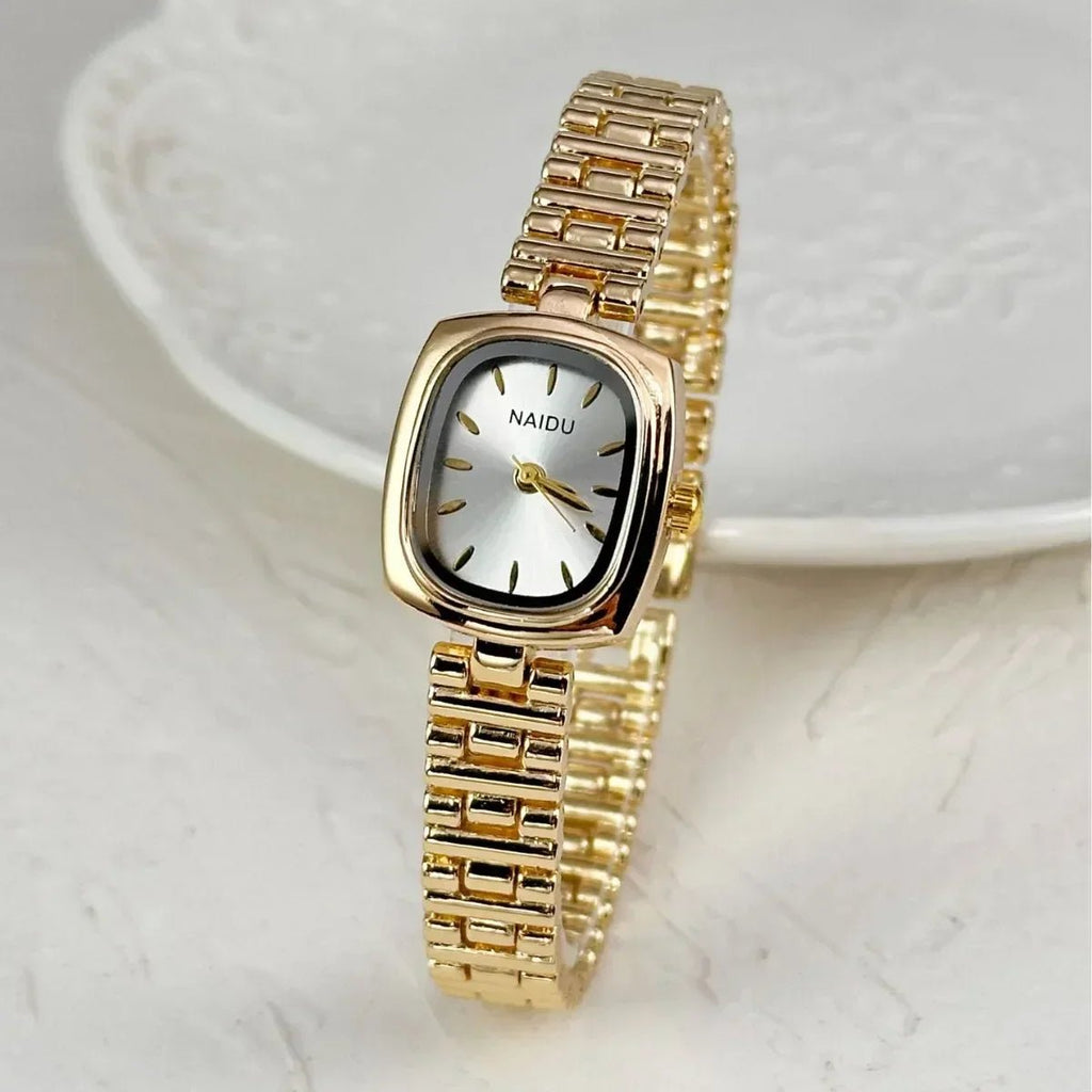 Vintage Ladies Quartz Watch Oval Stainless Steel